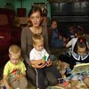 На Киевщине семья священника воспитывает 11 приемных детей
