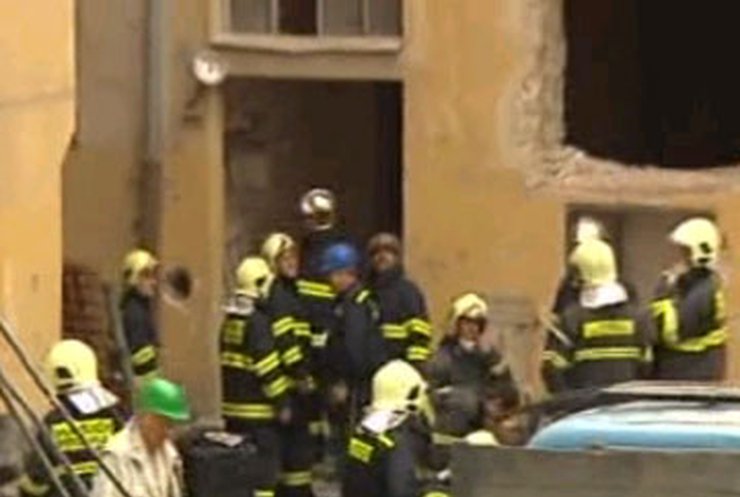 Во время обвала здания в Праге могли пострадать украинцы