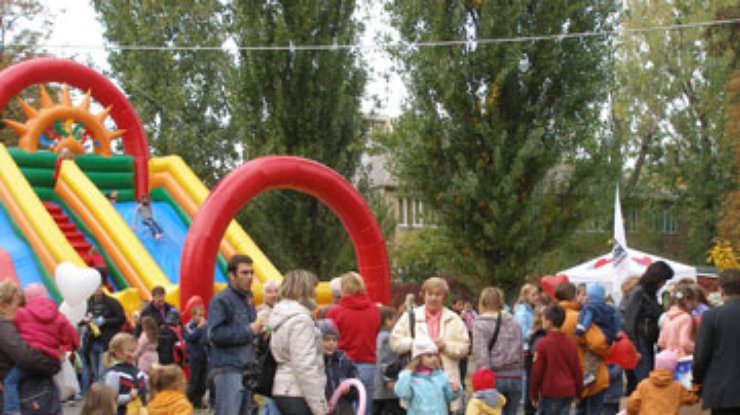 Киевская "Батьківщина" в честь 10-летия провела детский фестиваль