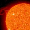 Астрономы NASA засняли гигантский солнечный протуберанец