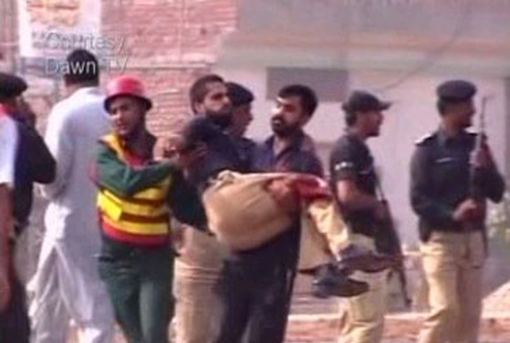 Теракт в Пакистане унесли жизни 40 человек