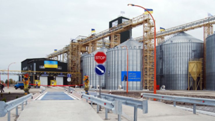 "Нибулон" открыл первый речной терминал на Днепре