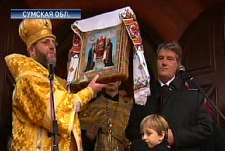 Церковь благословила Ющенко на участие в избирательной кампании