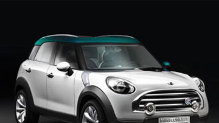 BMW отложила премьеру серийного кроссовера MINI