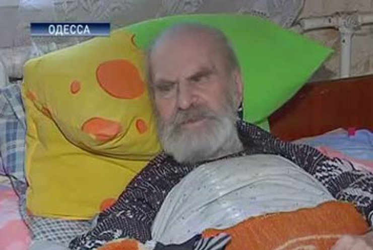 Сын адмирала Жукова ютится в крохотной хрущёвке
