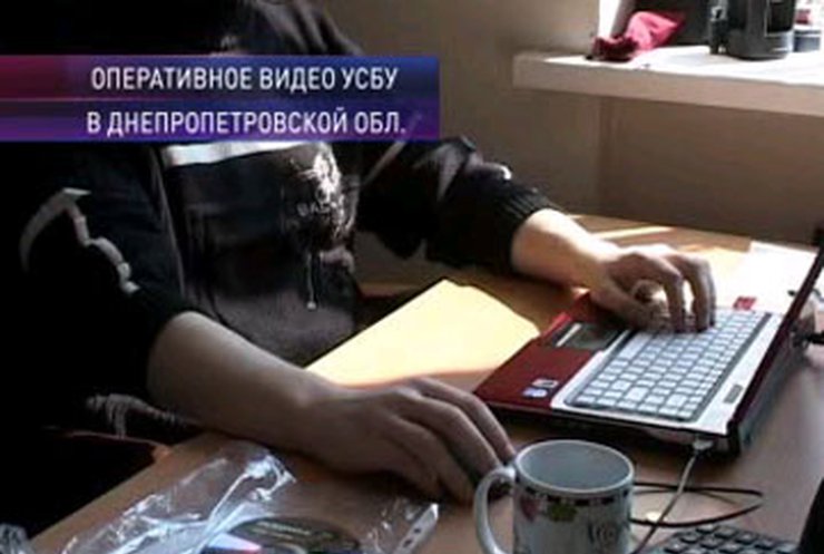 В Днепропетровске задержали взломщика коммерческих сайтов