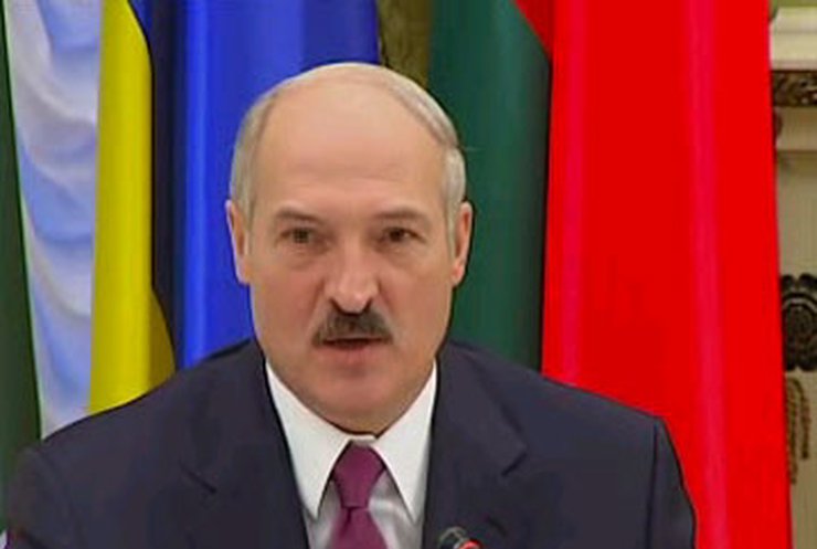 Лукашенко и Ющенко решили проблемы "давно минувших дней"
