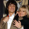 Гитарист The Rolling Stones развелся с женой