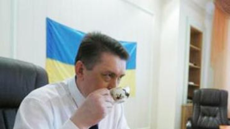 ЦИК отказала в регистрации Мельниченко и Лозинскому