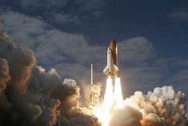 NASA успешно запустило шаттл Atlantis к МКС