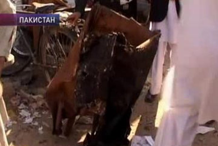 Жертвами теракта в Пакистане стали 16 человек