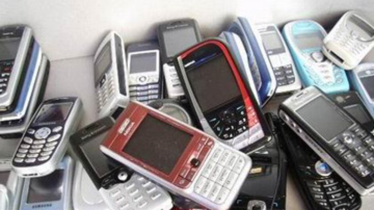 В Украину практически перестали завозить контрабандные телефоны
