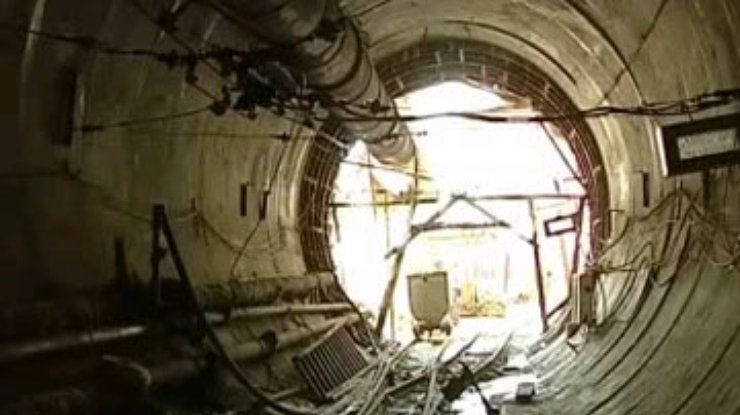 Донецк заплатит строителям метро, чтобы избежать катастрофы