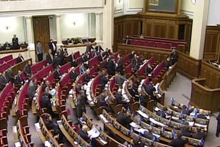 Сегодня Рада попытается "домучать" закон о выборах