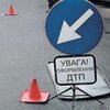 В Киеве автобус с пассажирами врезался в грузовик