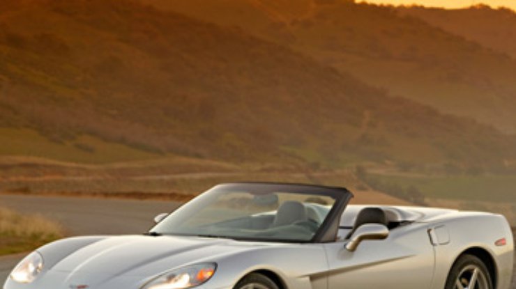 GM отзывает партию Corvette из-за отрывающейся крыши