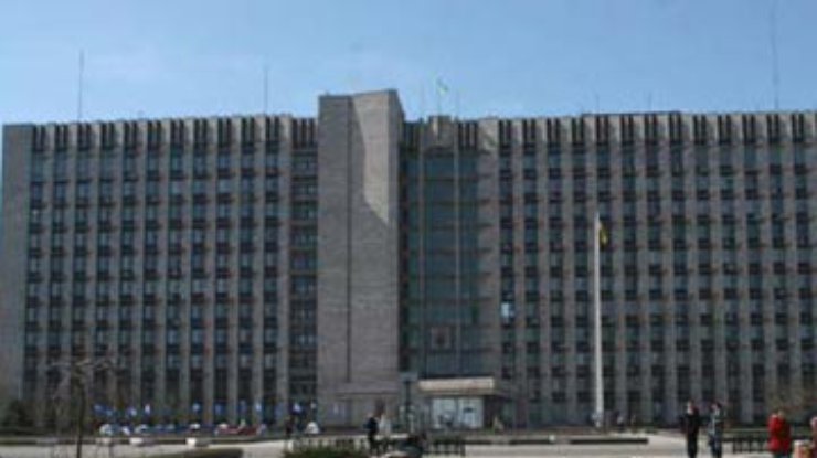 Донецкий облсовет подал в суд на Кабмин