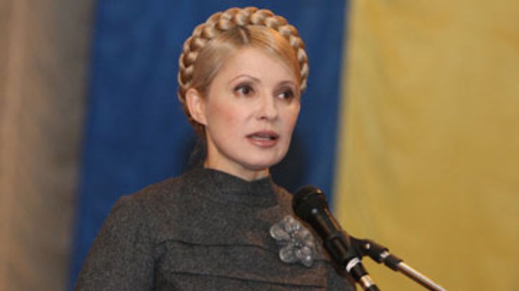 Тимошенко обвинила Януковича в земельных махинациях в Крыму