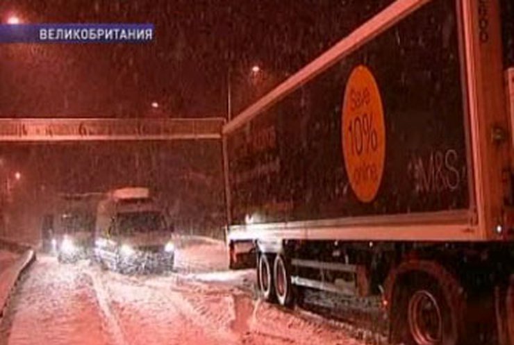 Европа остается в снежном плену