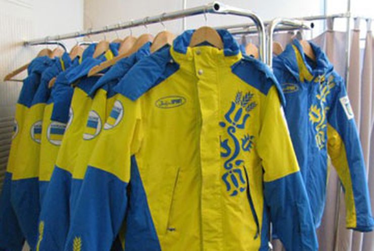 Украинским олимпийцам пошили форму