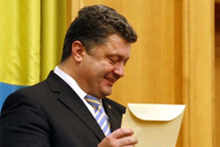 Посол РФ вручил Порошенко грамоты на имя Ющенко