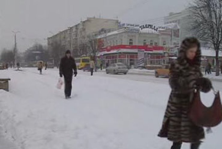 Крым снова оказался в снежном плену
