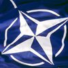 Украинцев обязали полюбить НАТО
