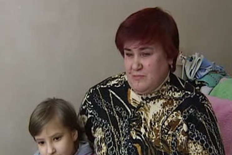 В Черновцах собирают деньги для одиннадцатилетней девочки