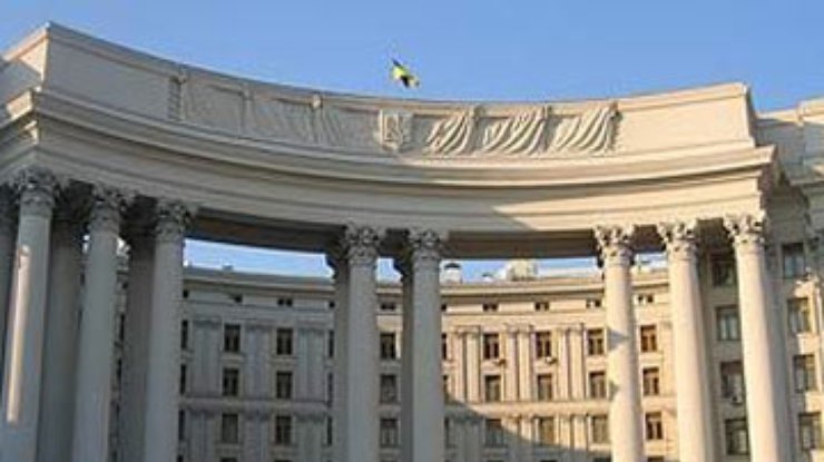 Порошенко разослал приглашения на инаугурацию Януковича