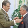 СМИ: Ющенко раздает ордена с нарушениями