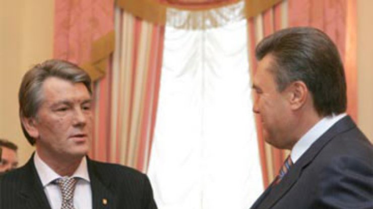 Ющенко поздравил Януковича с легитимным избранием
