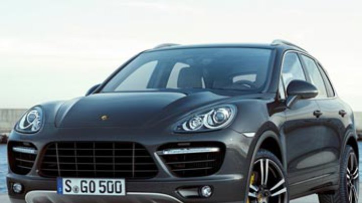Porsche показало фотографии нового Cayenne