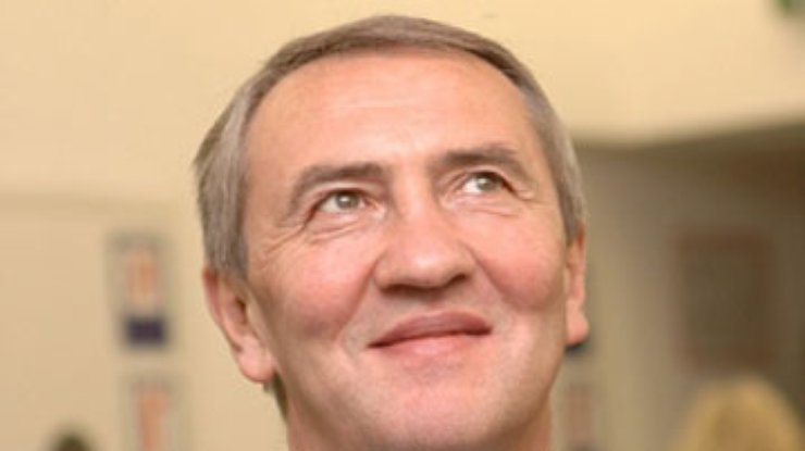Черновецкий не тонет?