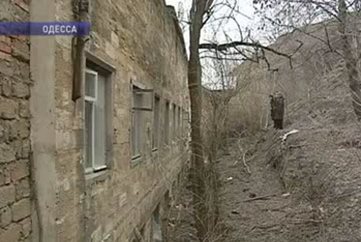 Жителям Одессы угрожают новые оползни