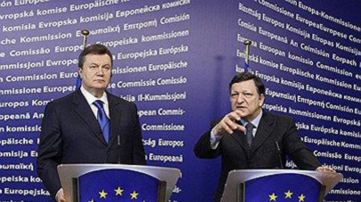 Янукович прошел "смотрины" в Брюсселе