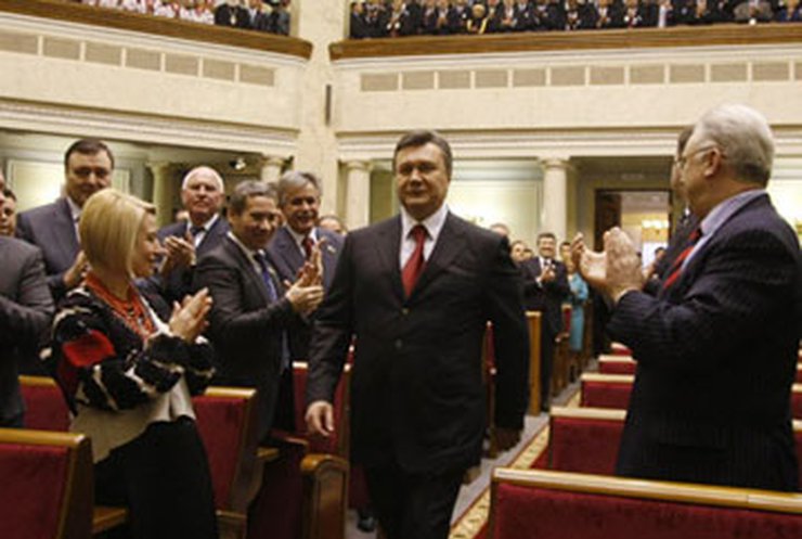 Янукович предложил Раде 3 сценария