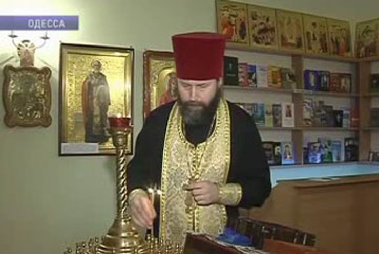 Верующие просят отложить Юморину в Одессе из-за поста