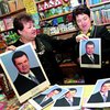 Портреты Януковича продают по 5 гривен