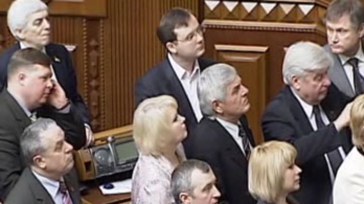 Коалиция пополнилась двумя депутатами