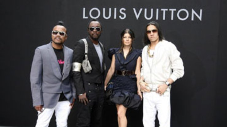 Black Eyed Peas назвали любимейшей группой подростков и детей
