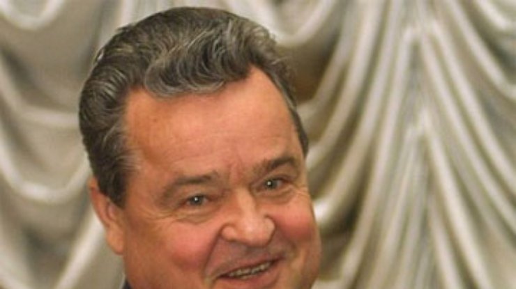 Плющ стал советником Януковича