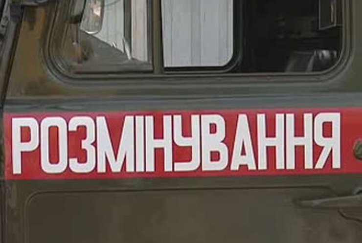 В центре Ривного экскаваторщик нашел снаряды времен ВОВ