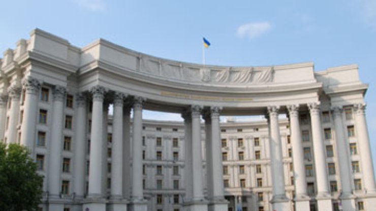 Украина не будет делать резких движений во внешней политике