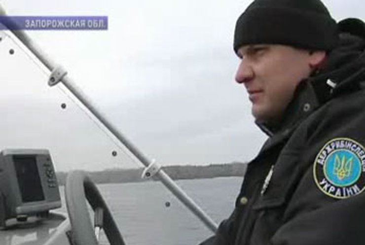 Запорожские рыбинспекторы переходят на усиленный режим