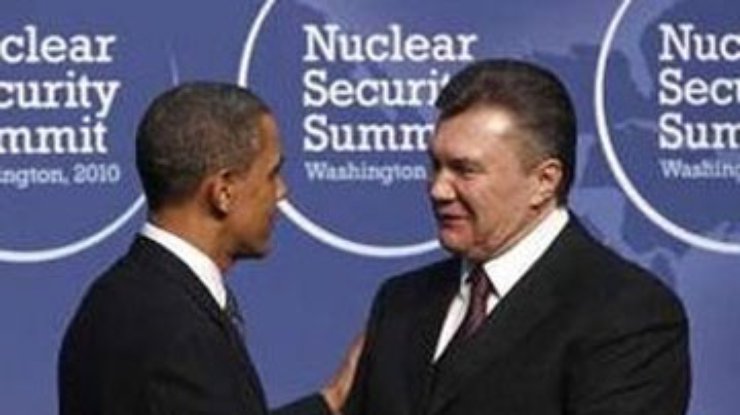 Washington Post назвала Януковича "звездой на саммите Обамы"