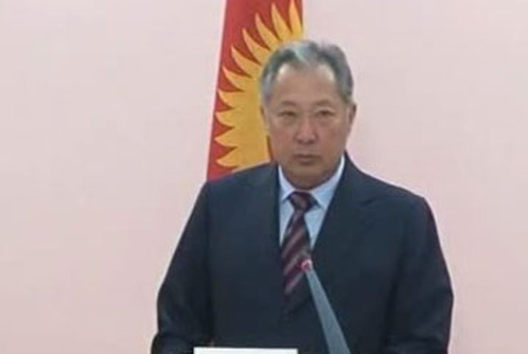 Курманбек Бакиев считает себя президентом Кыргызстана
