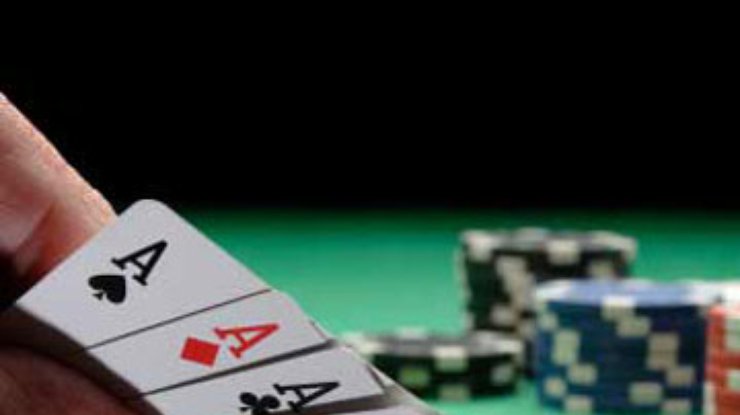 Британская модель выиграла миллион фунтов в покер