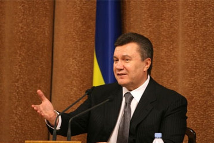 Януковичу не хватает полмиллиарда долларов на новое "Укрытие"