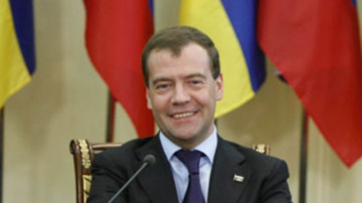 Медведев доволен итогами "концерта" в Раде