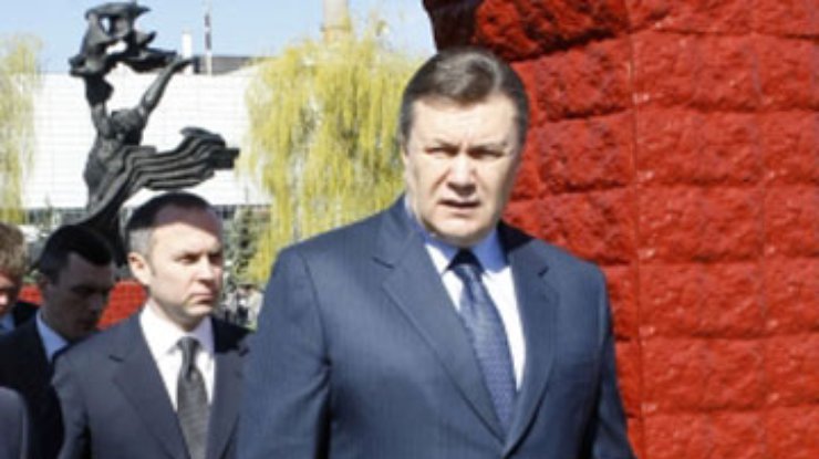 Янукович недоволен ходом подготовки к Дню Победы